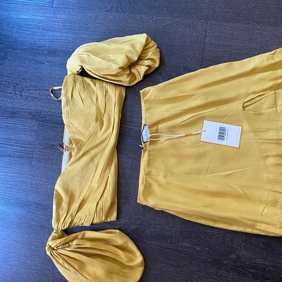 Runaway The Label Latel Skirt and Top In Marigold - Picture 6 of 7